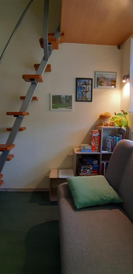 Pogodny Apartament Kudowa-Zdrój Buitenkant foto